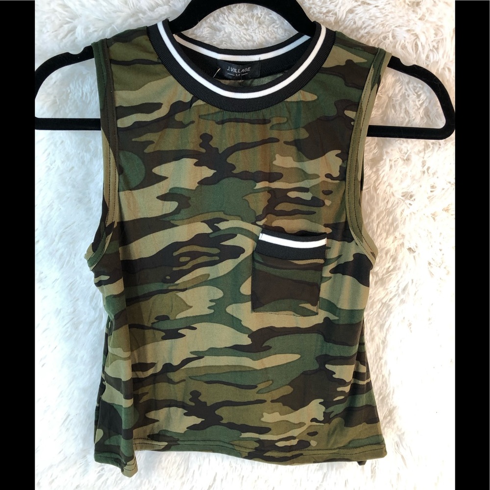 Army Style Crop Top, Women’s/Junior Size Medium